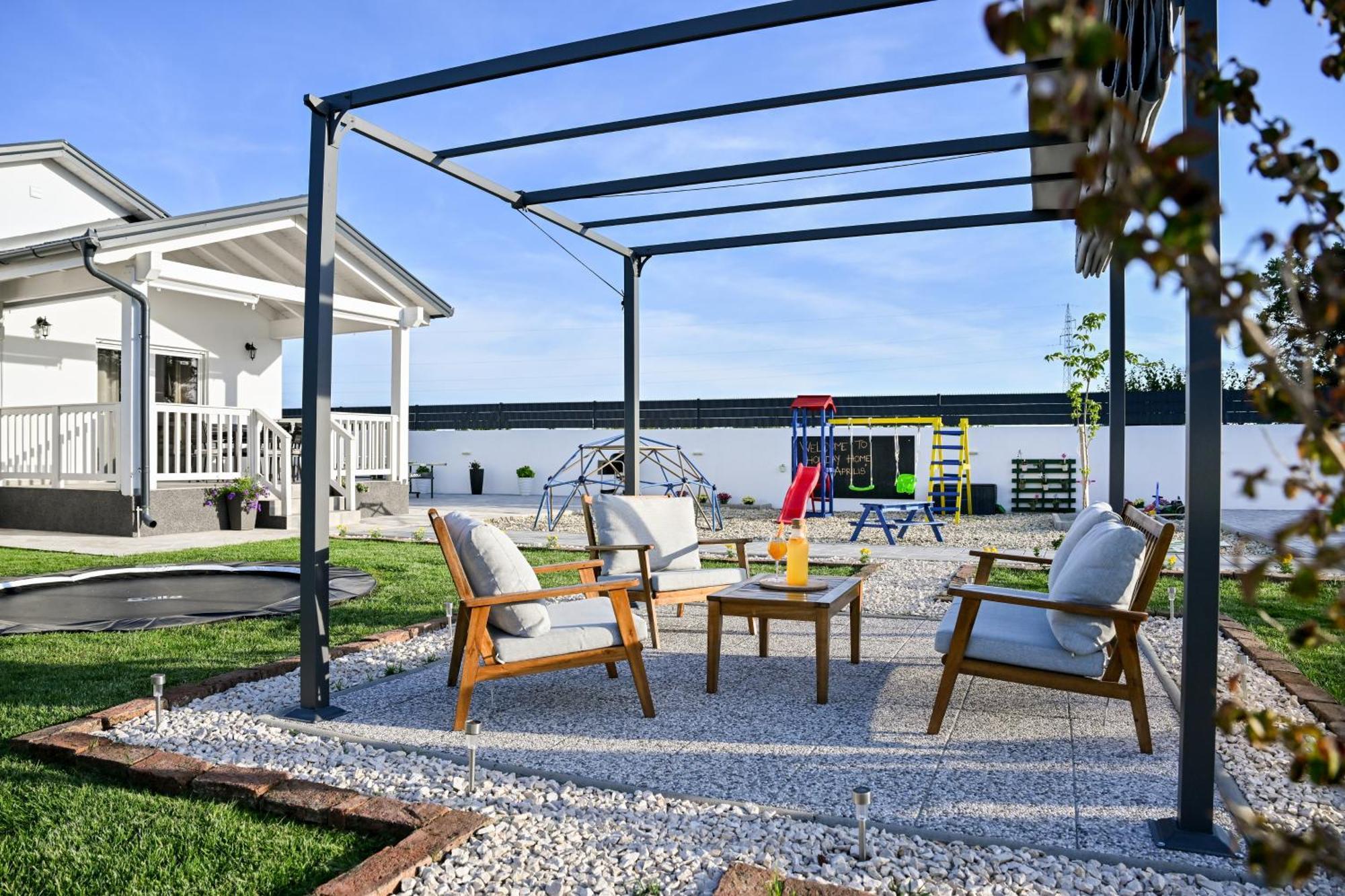 Holiday Home Aprilis With Pool, Jacuzzi And Sauna Galovac  Ngoại thất bức ảnh